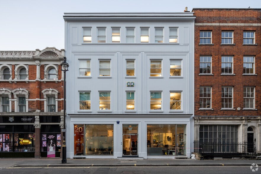 20-22 Mortimer Street