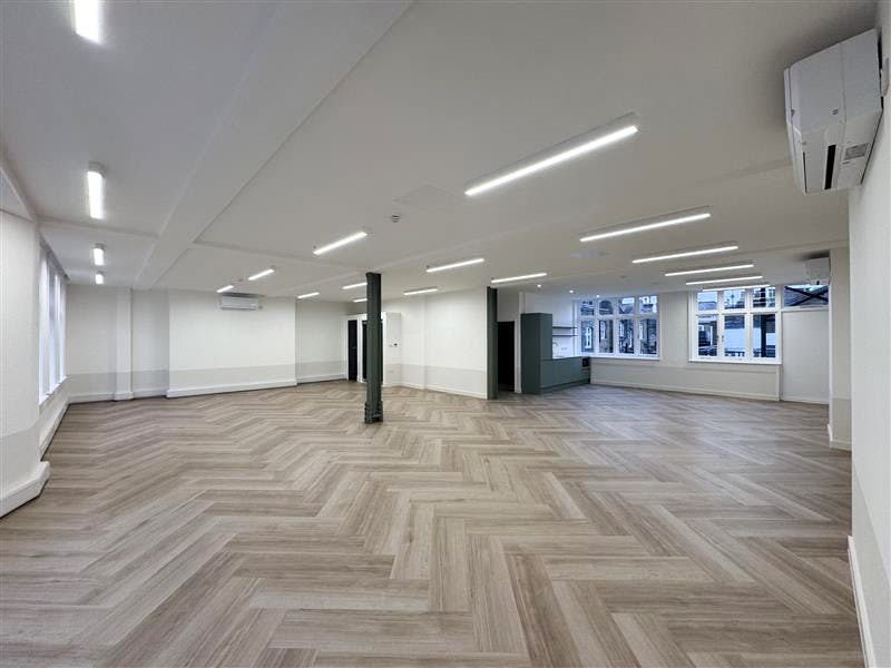 36-38 Mortimer Street, East