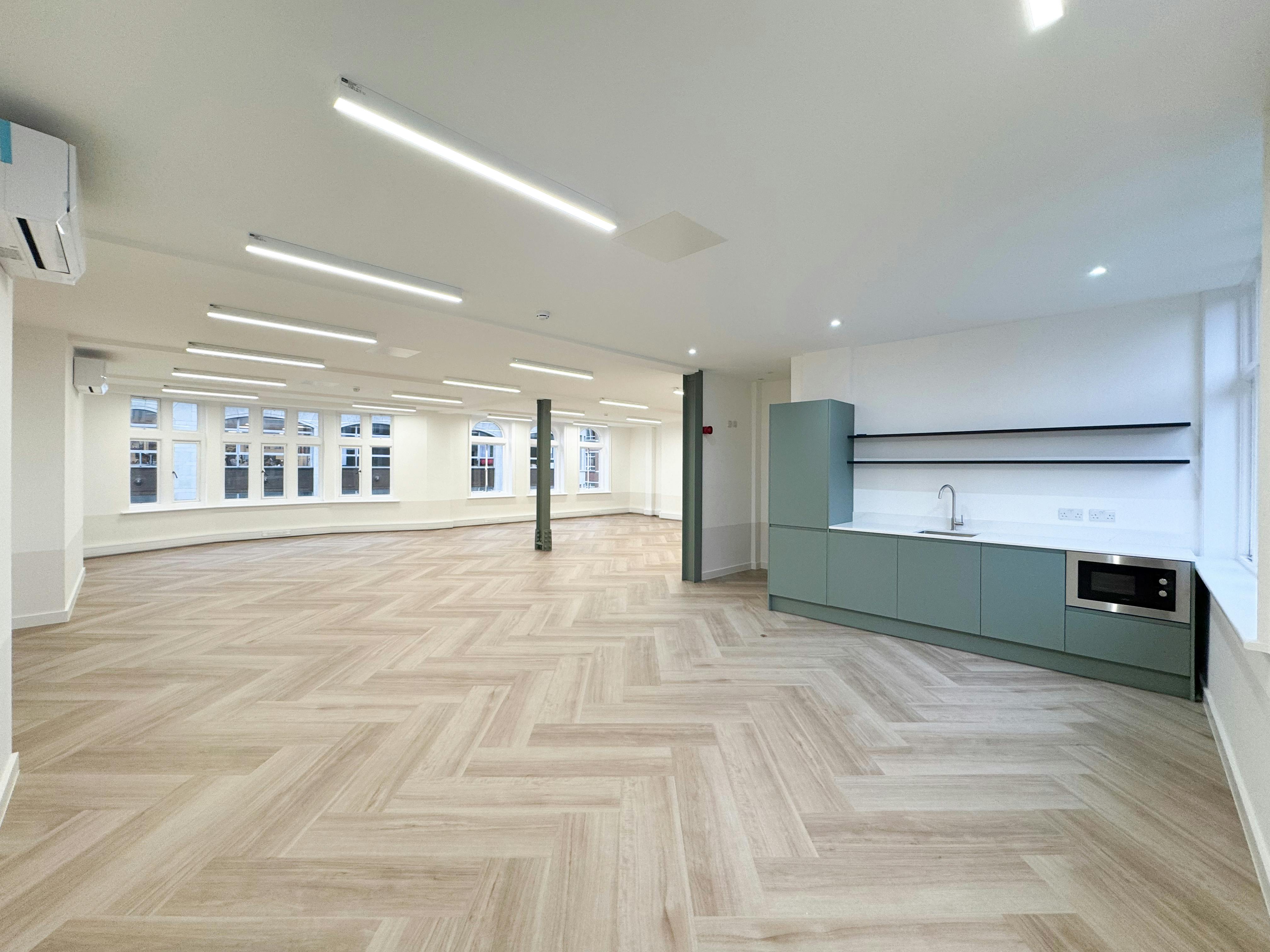 36-38 Mortimer Street, East
