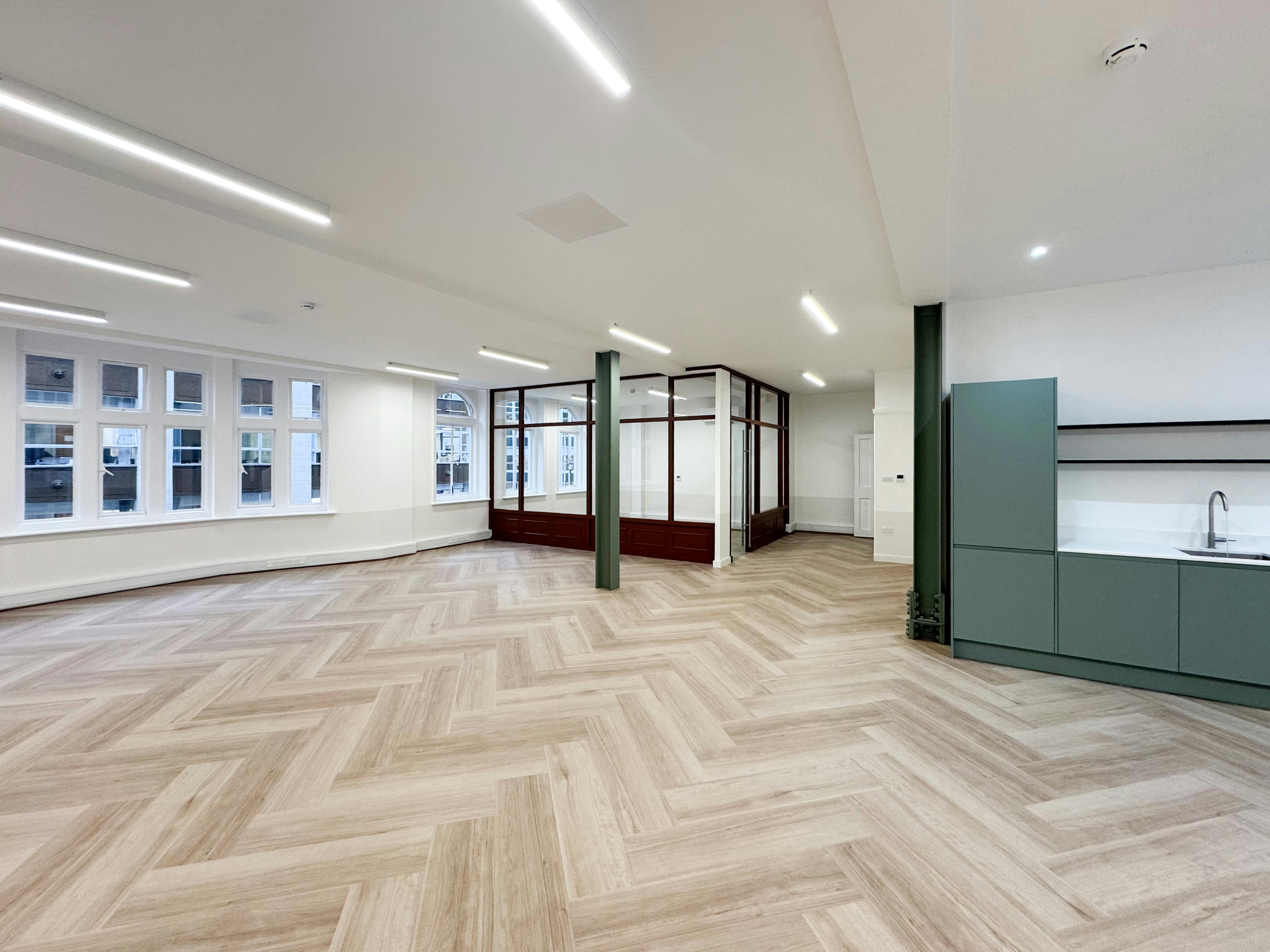 36-38 Mortimer Street, East
