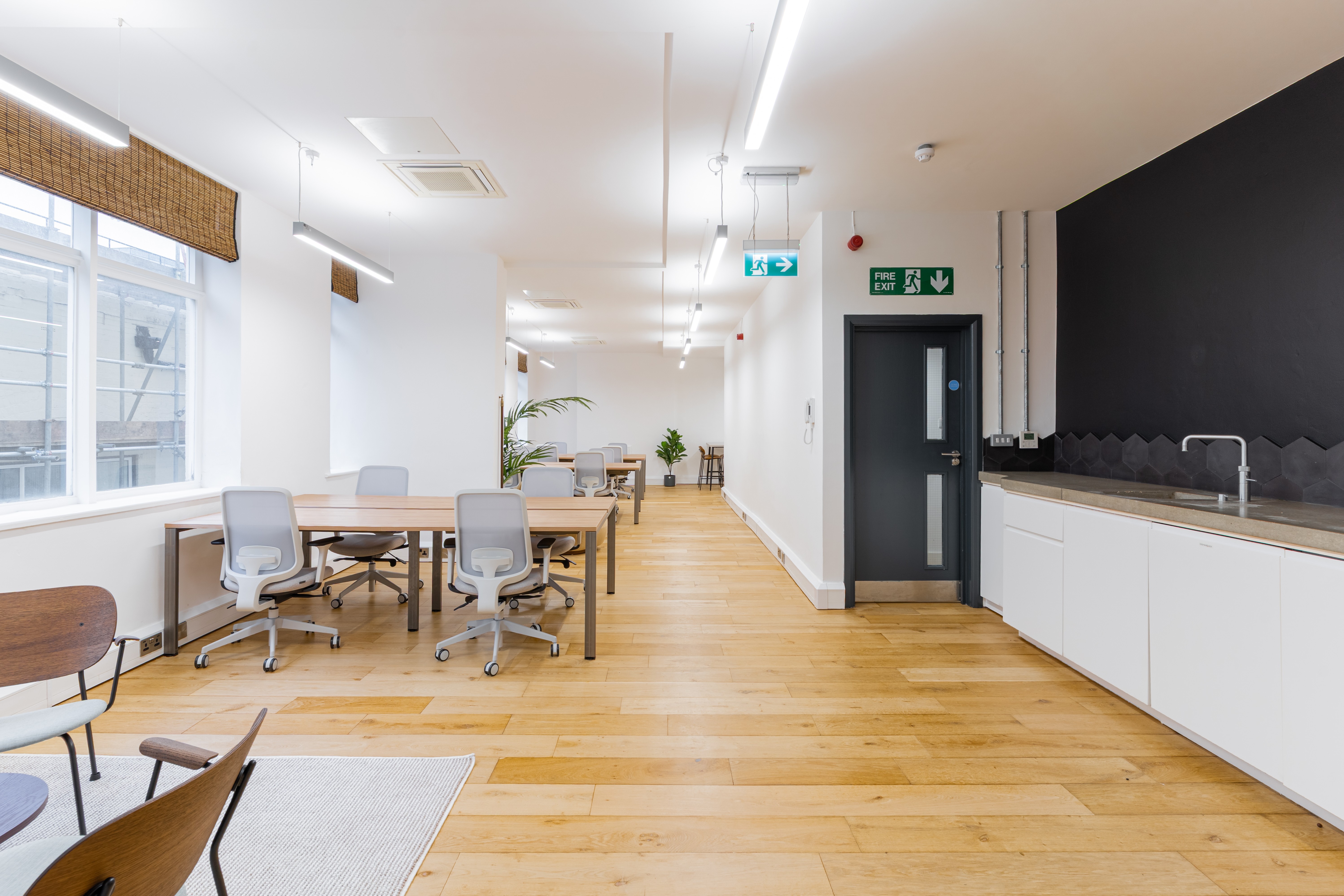 23 Clerkenwell Close