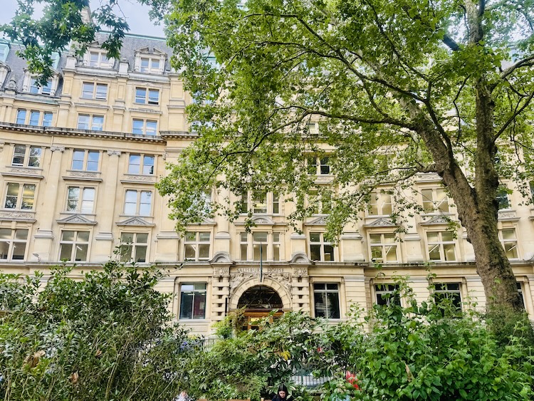 Listing image