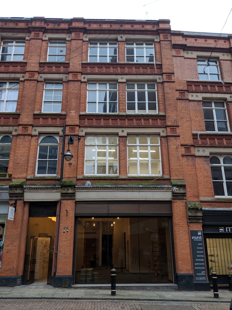 Listing image